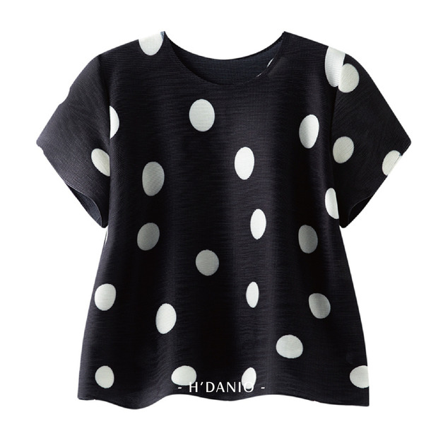 皺摺黑白波點上衣 2色