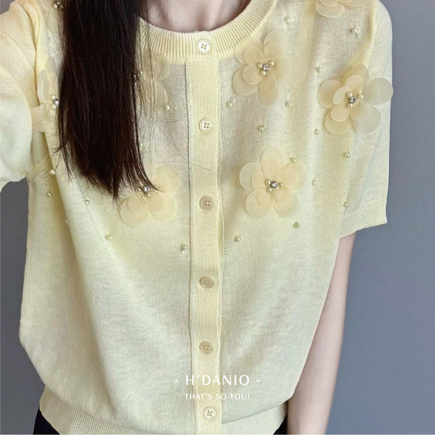 天絲立體小花針織上衣 2色