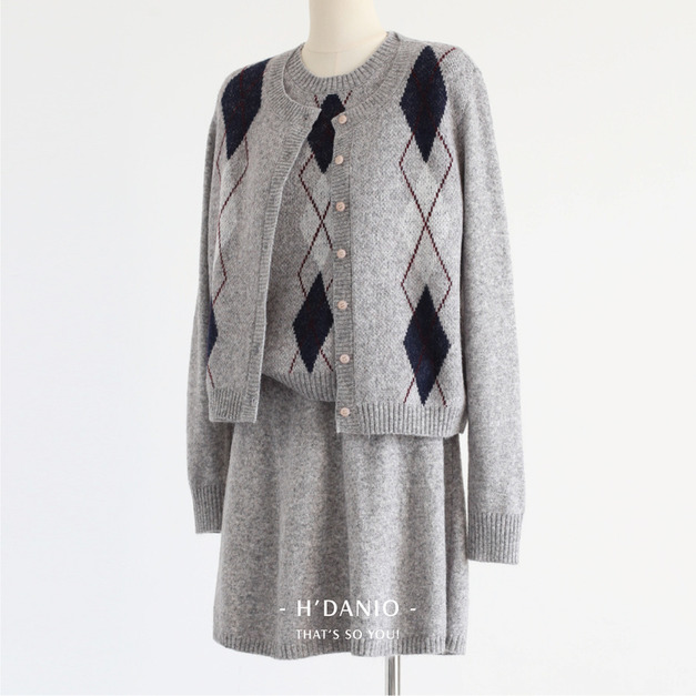 老倫敦菱格針織三件套組 2色