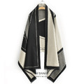 幾何黑白仿羊絨圍巾披肩
