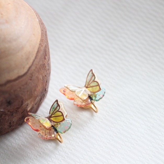 夏日の蝶 / Summer Butterfly