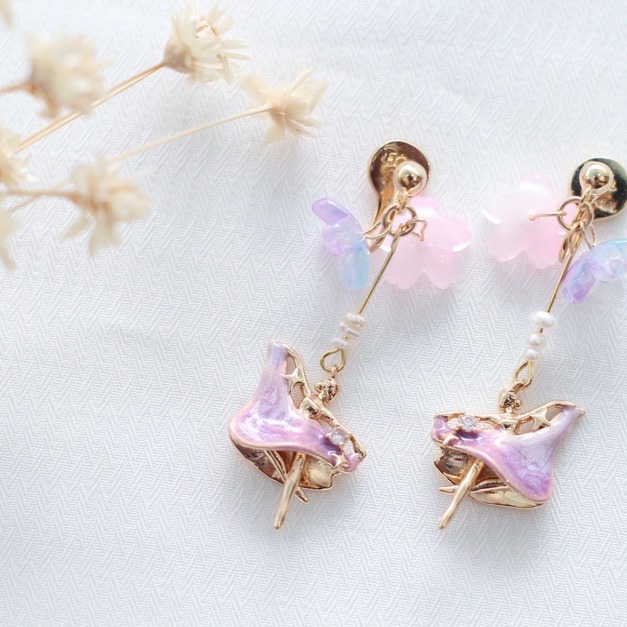 裙襬搖搖の詩 | Swaying Poem