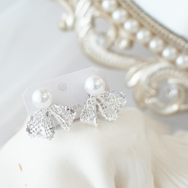 蕾絲緞語 | Lace Bow