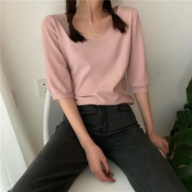 軟針織五分袖上衣