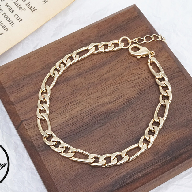 簡約金色鏤空鍊條手鍊