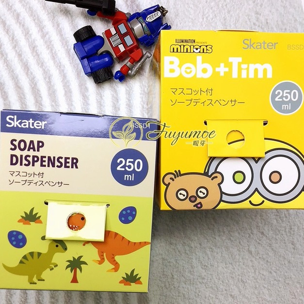 Fuyumoe暖芽⏩日本購物✈Minions 小小兵 恐龍 旅行分裝瓶/按壓式/外出用品✈居家擺飾 衛浴用品