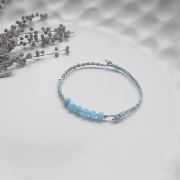 不對稱設計 海藍寶 捲捲螺旋 銀色蠟線 守護手環