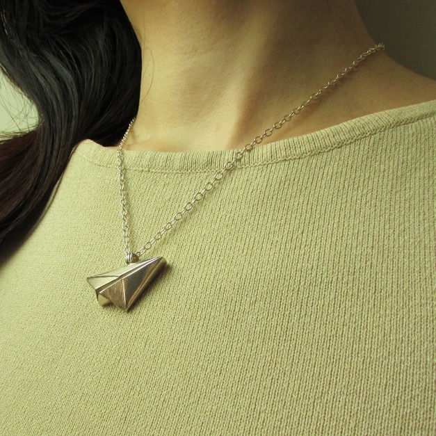 paper plane necklace_紙飛機項鍊