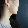 rhombus earring_菱形耳骨環_2