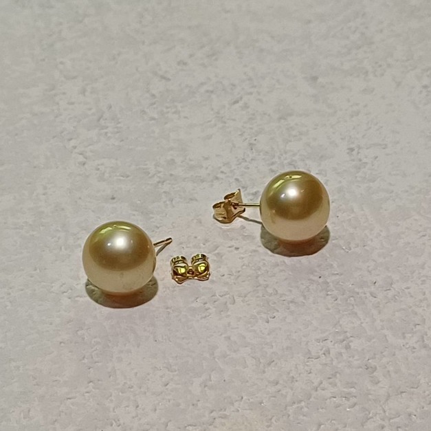 南洋金珠耳環_Golden-South-Sea-Pearl 14K金耳針+耳束 - 僅此一對