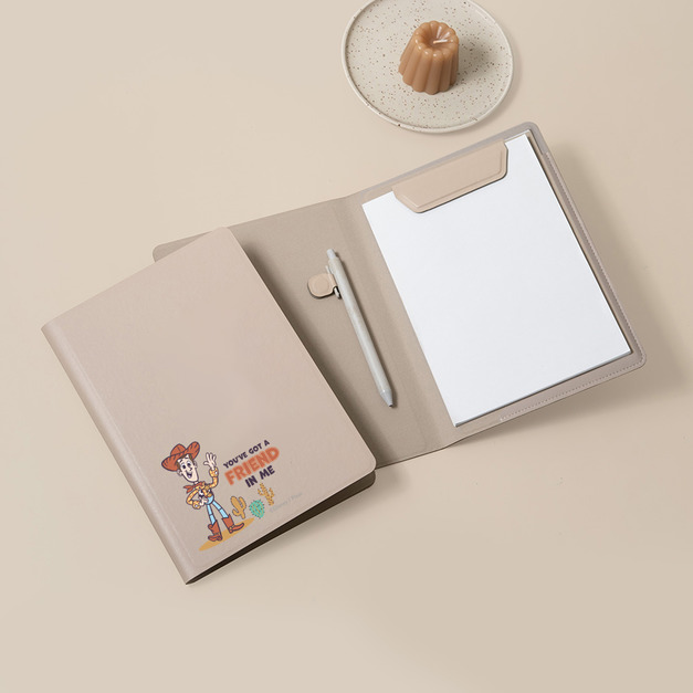 【玩具總動員】胡迪來了_A5 書套筆記本 | 正版授權  | LHiDS