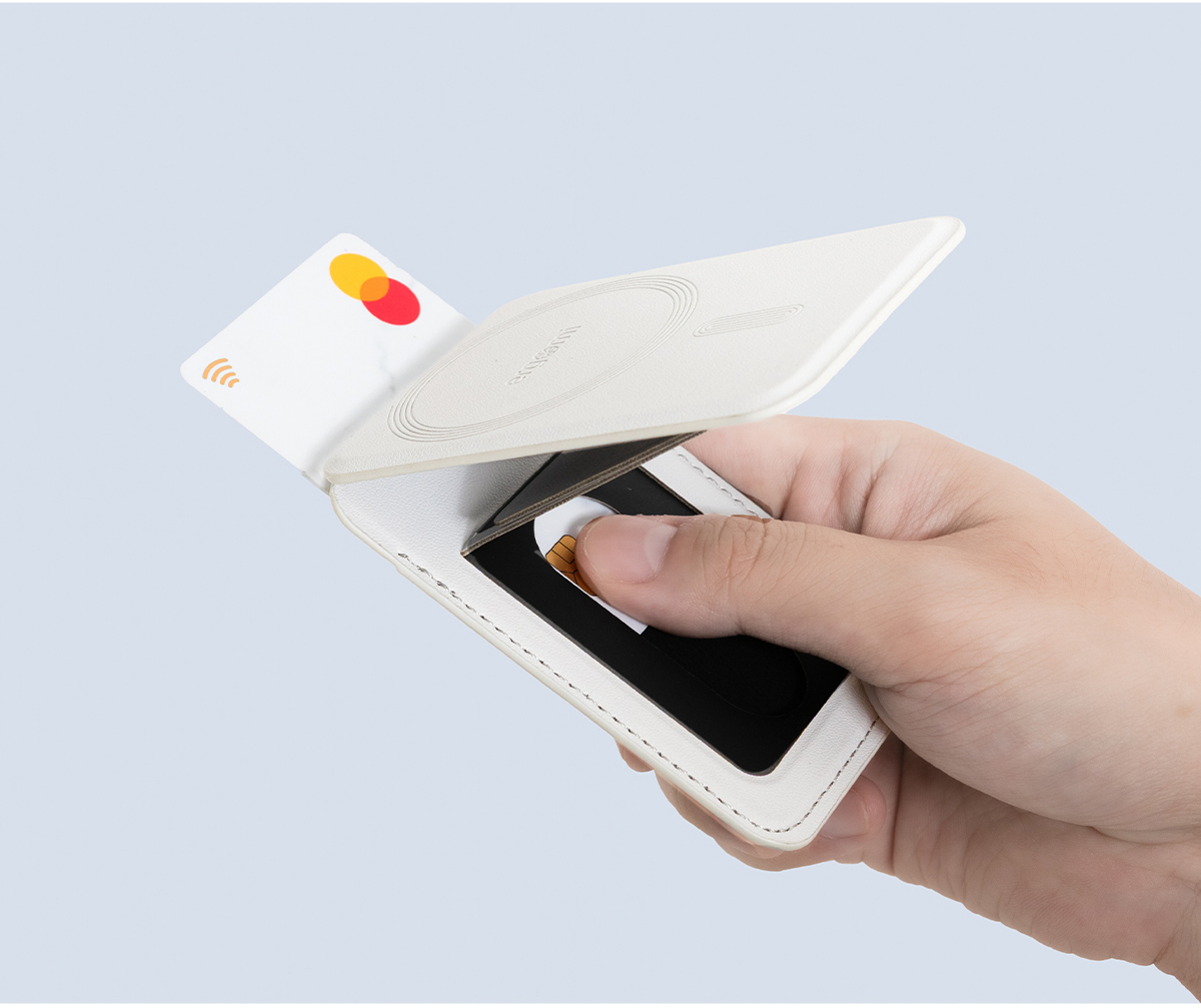 卡夾拿下取卡超便利，收於內層更美觀