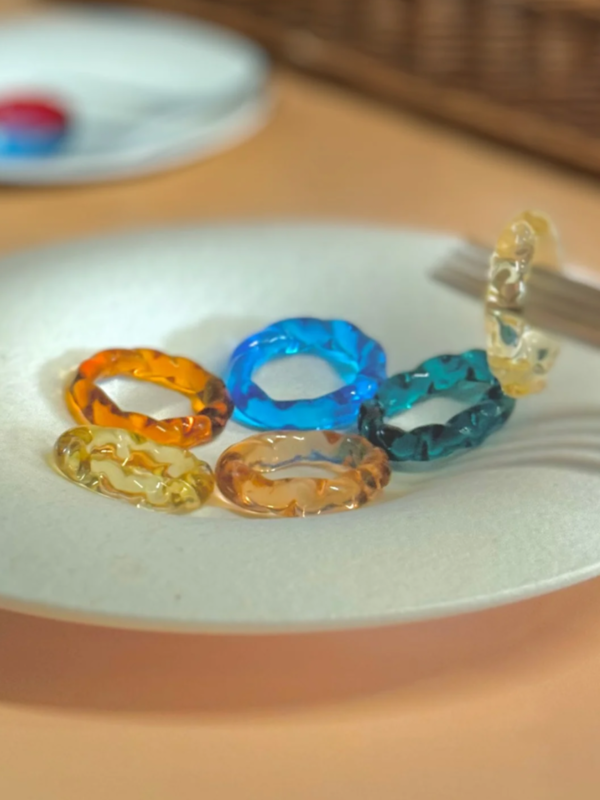琥珀糖．扭結琉璃戒指
