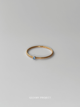 【純銀】金環掛露．迷你藍冰鑽戒指