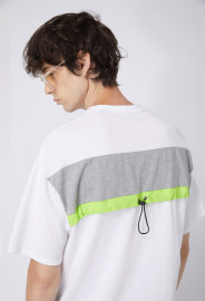 【中性款】拼接圓領上衣/白色