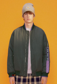 【中性款】雙面穿鋪棉飛行外套/橄欖綠