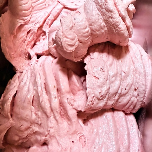 大理石草莓 Strawberry Ice Cream ストロベリーアイスクリーム (16oz)