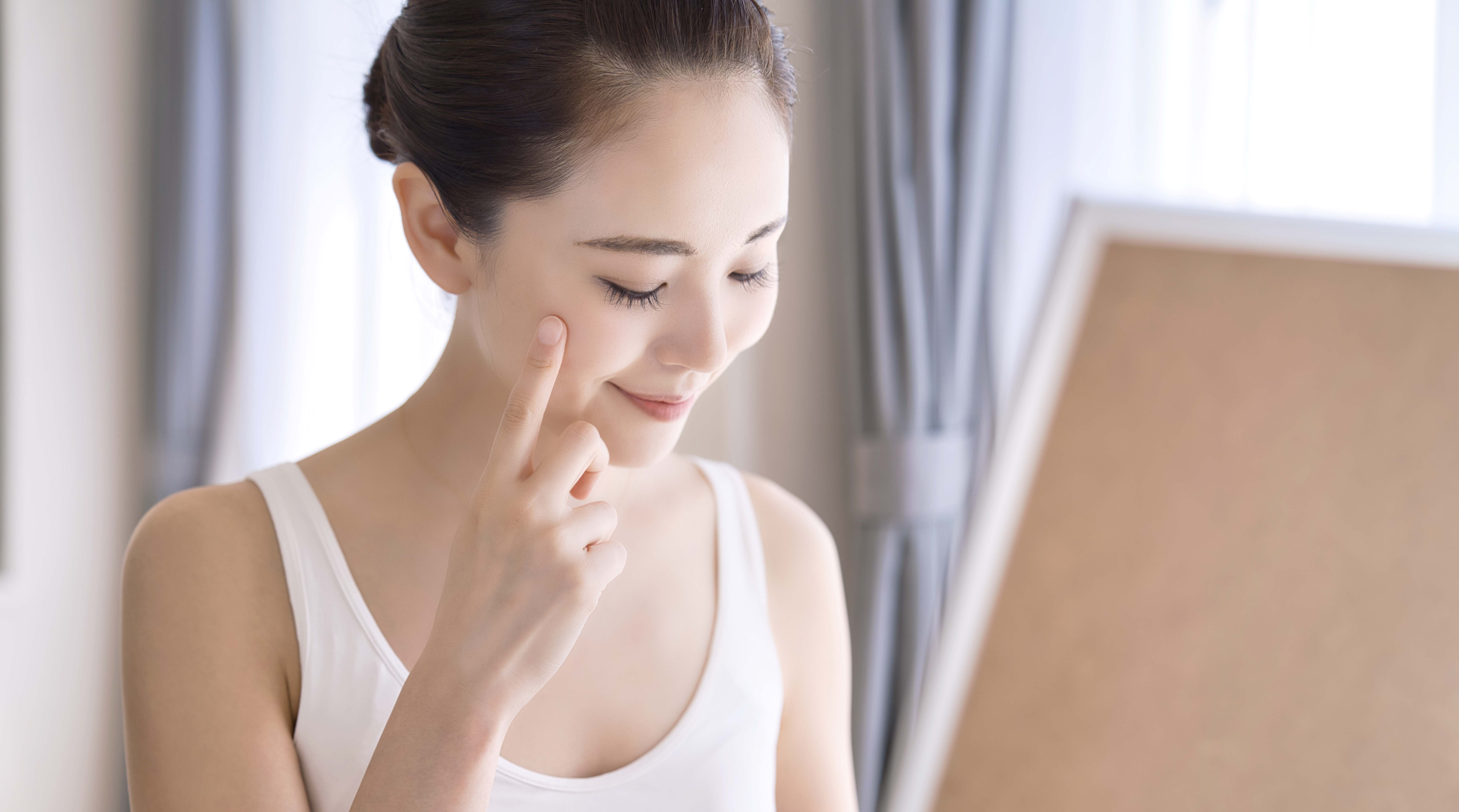 別再用手擠啦!究竟黑頭粉刺怎麼清？