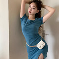 ［DRESS] 微方領開衩連身短裙_1