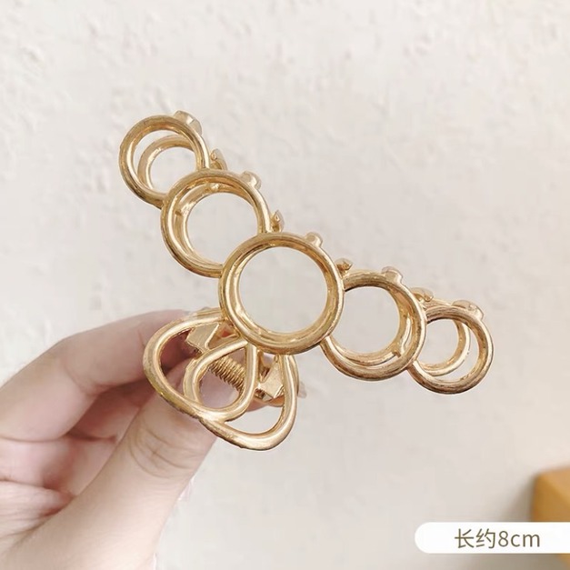 金色簍空五環夾 8CM