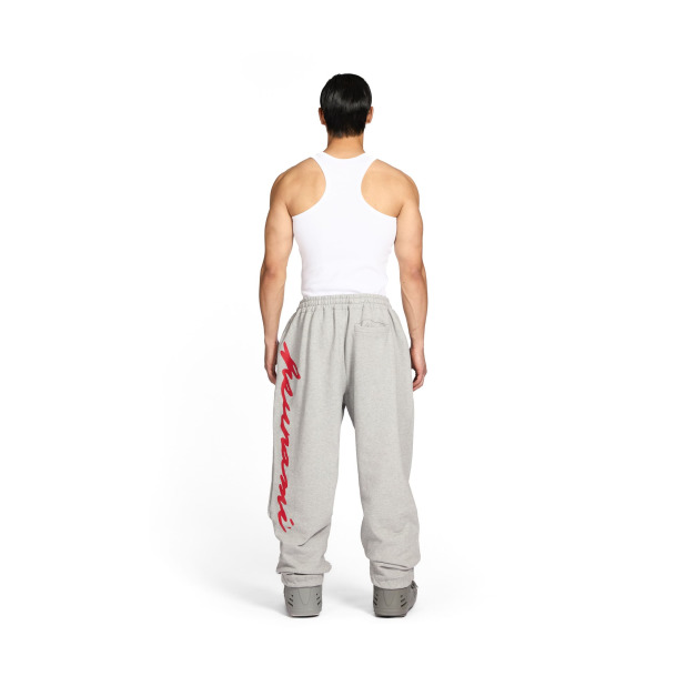 SIGNATURE OVERSIZED SWEATPANTS