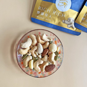 【豐盛佳人】綜合堅果隨手包 Natural Nuts 25g