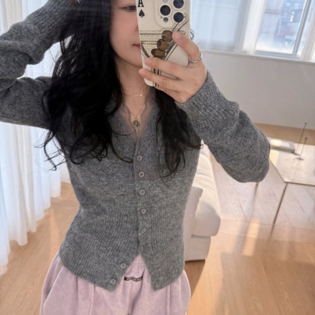 OJO 韓國女裝蕾絲 V 領毛絨針織外套 2色 Free Size