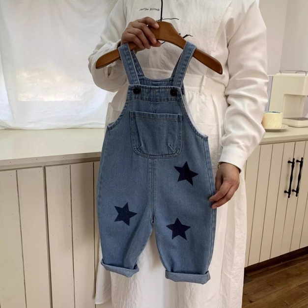 星星拼接牛仔吊帶褲