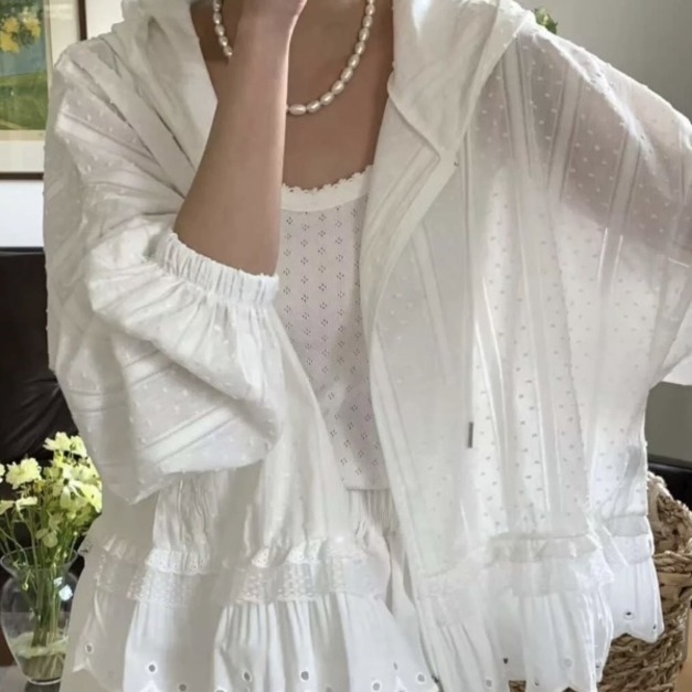 清新感荷葉拼接抽繩連帽外套