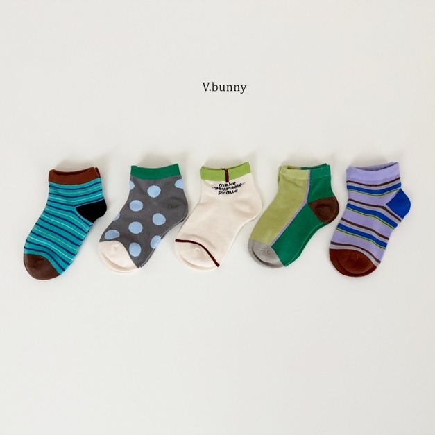 V.bunny ｜ 韓系撞色幾何：五入透氣棉質短襪組