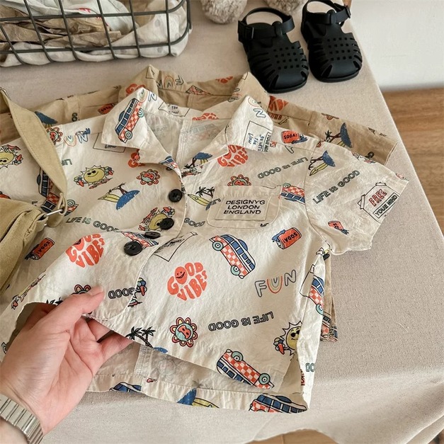 SUMMER滿版印花塗鴉襯衫  2色