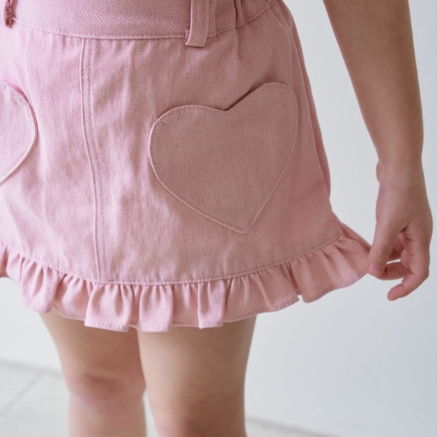 MOMO ANN  ｜立體愛心口袋荷葉邊裙褲  2色