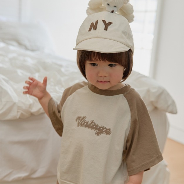 ONU 復古撞色插肩袖 T  2色