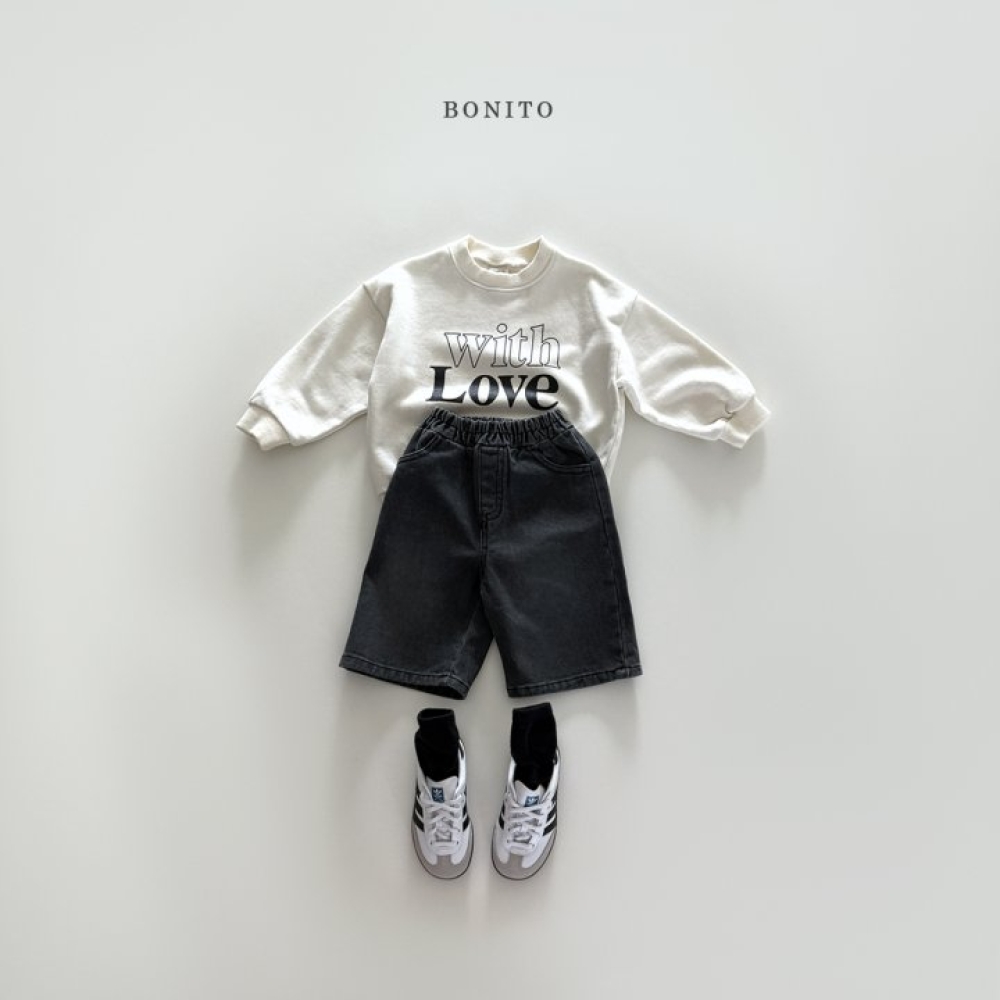 Bonito - with love 棉質圓領大學T 2色_1620734a73f7122be1ac130c8de61345.jpg
