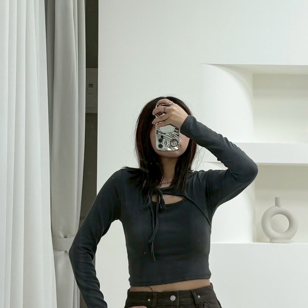 前綁帶簍空上衣