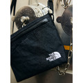 日本 TNF Laughter Shoulder Pouch 菱格紋快取小包(S)1.5L_11