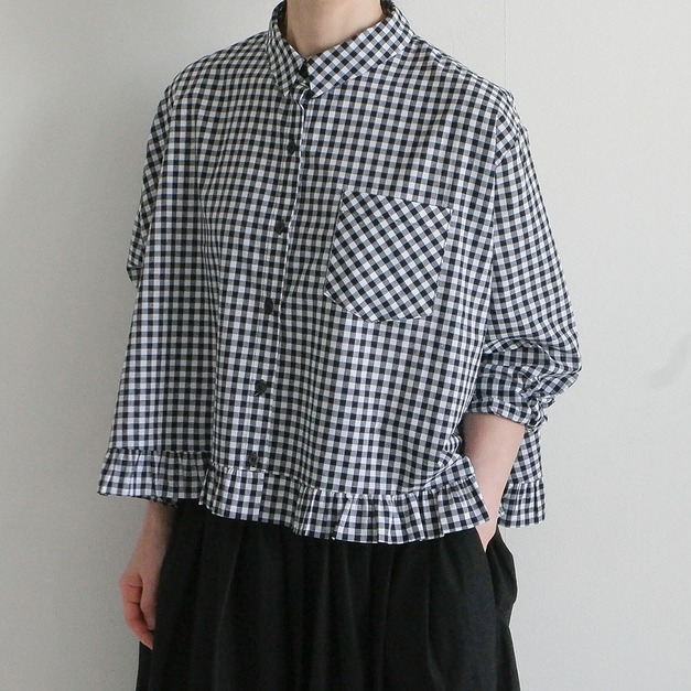 荷葉邊短版襯衫