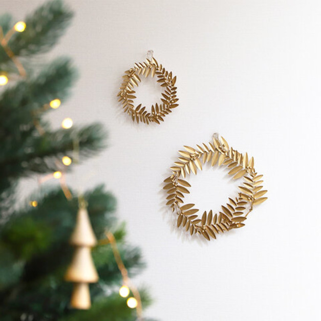 金屬葉片南天果花圈(S/L)