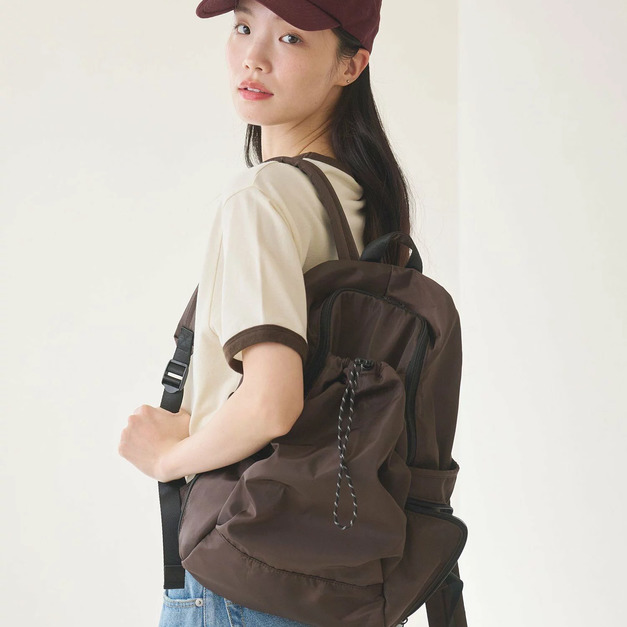 預購┃BEAUTY & YOUTH抽繩口袋後背包