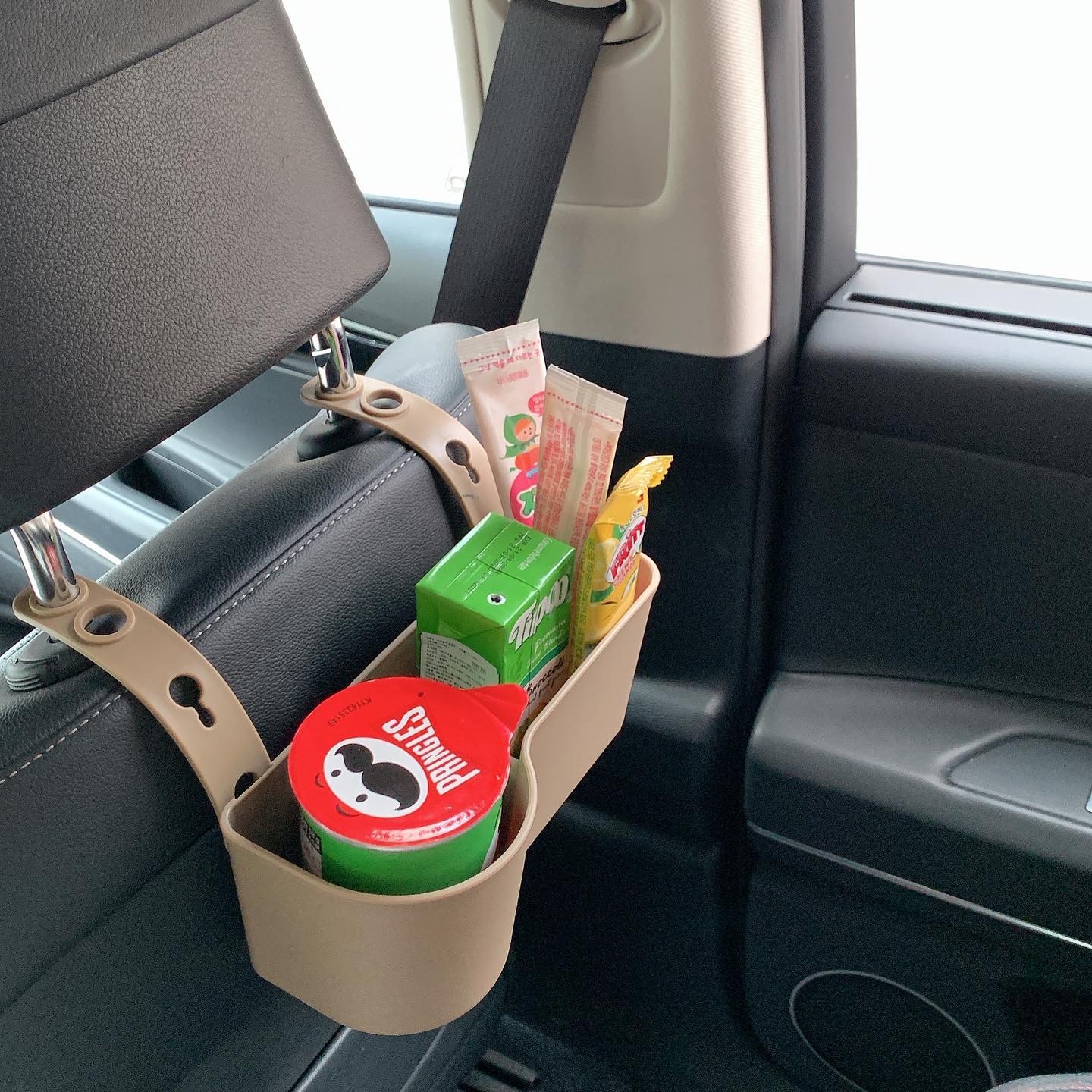 好用的汽車置物架_4990d6da98667e003ceafe3e45104baa.jpg