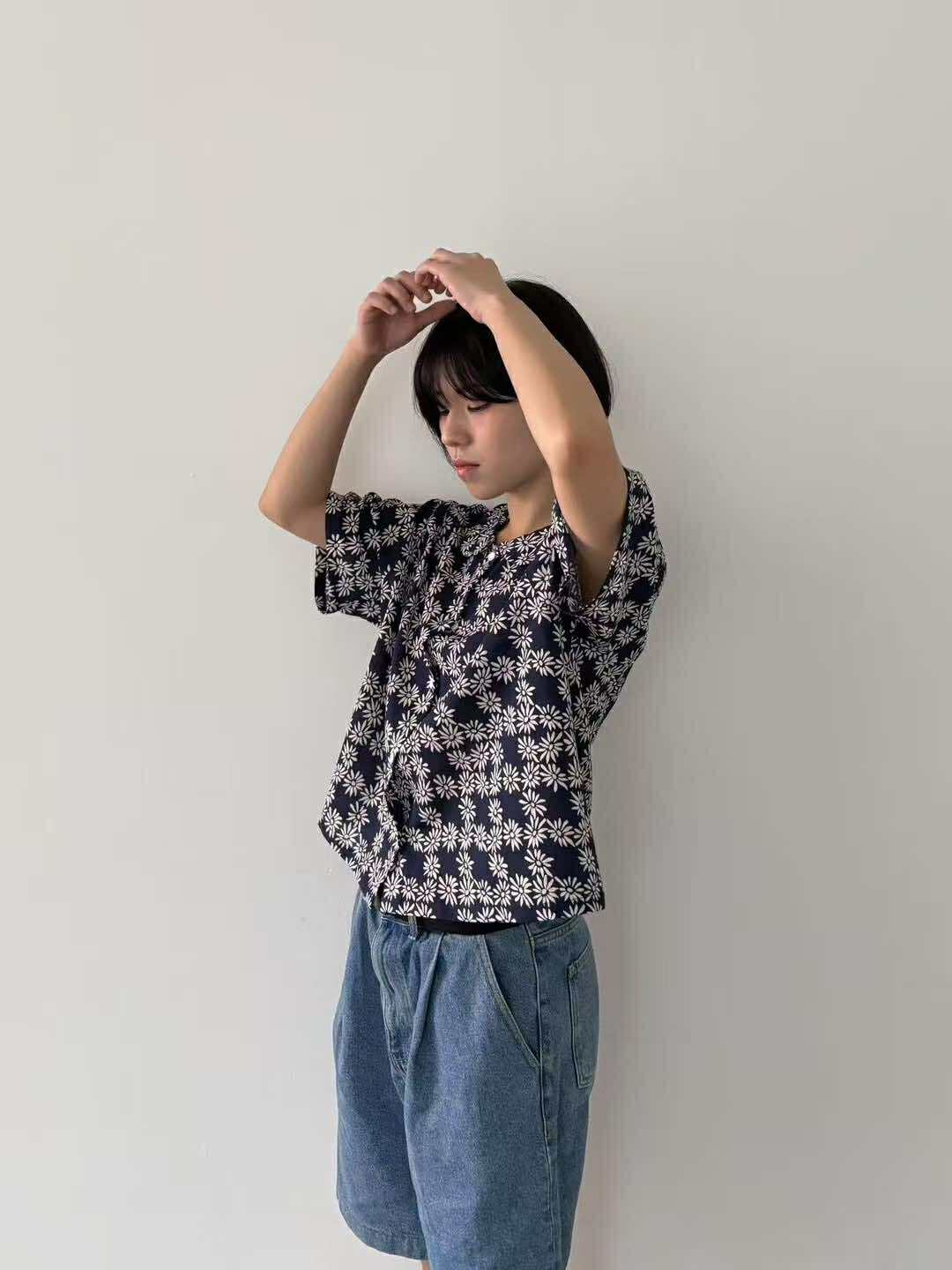 柔涼小圓領印花短袖襯衫_b39b6ad7ff47132b5dee014871964186.jpg