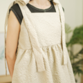 綁帶緹花吊帶背心 卡其_7