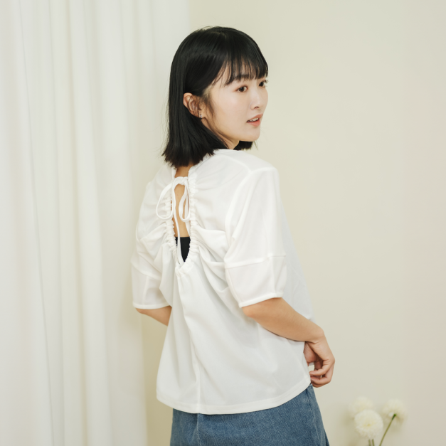 春露初曉綁帶上衣 白