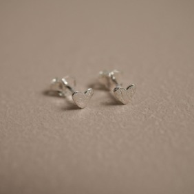 給摯愛｜925純銀耳環・貼耳式