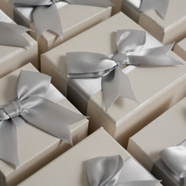 米白色禮盒（大）｜通用款