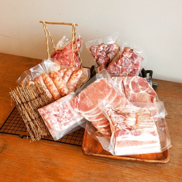 肉飽飽999防疫箱 - 七種肉品（含運）
