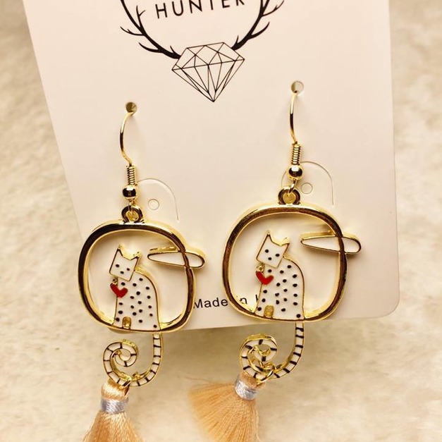 韓系童趣金屬環流蘇斑點小貓