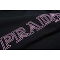 PRADA 刺繡字母 (黑)_2
