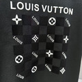 LOUIS VUITTON 浮雕方格LOGO短袖 (黑)_2