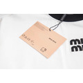MIUMIU 胸前刺繡LOGO短袖 (白)_3